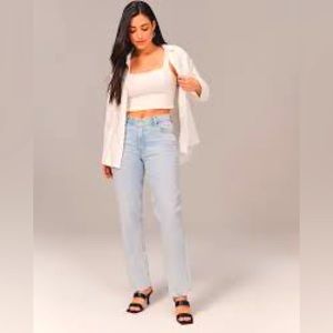 NWT Abercrombie 90’s Straight low rise 29/8r